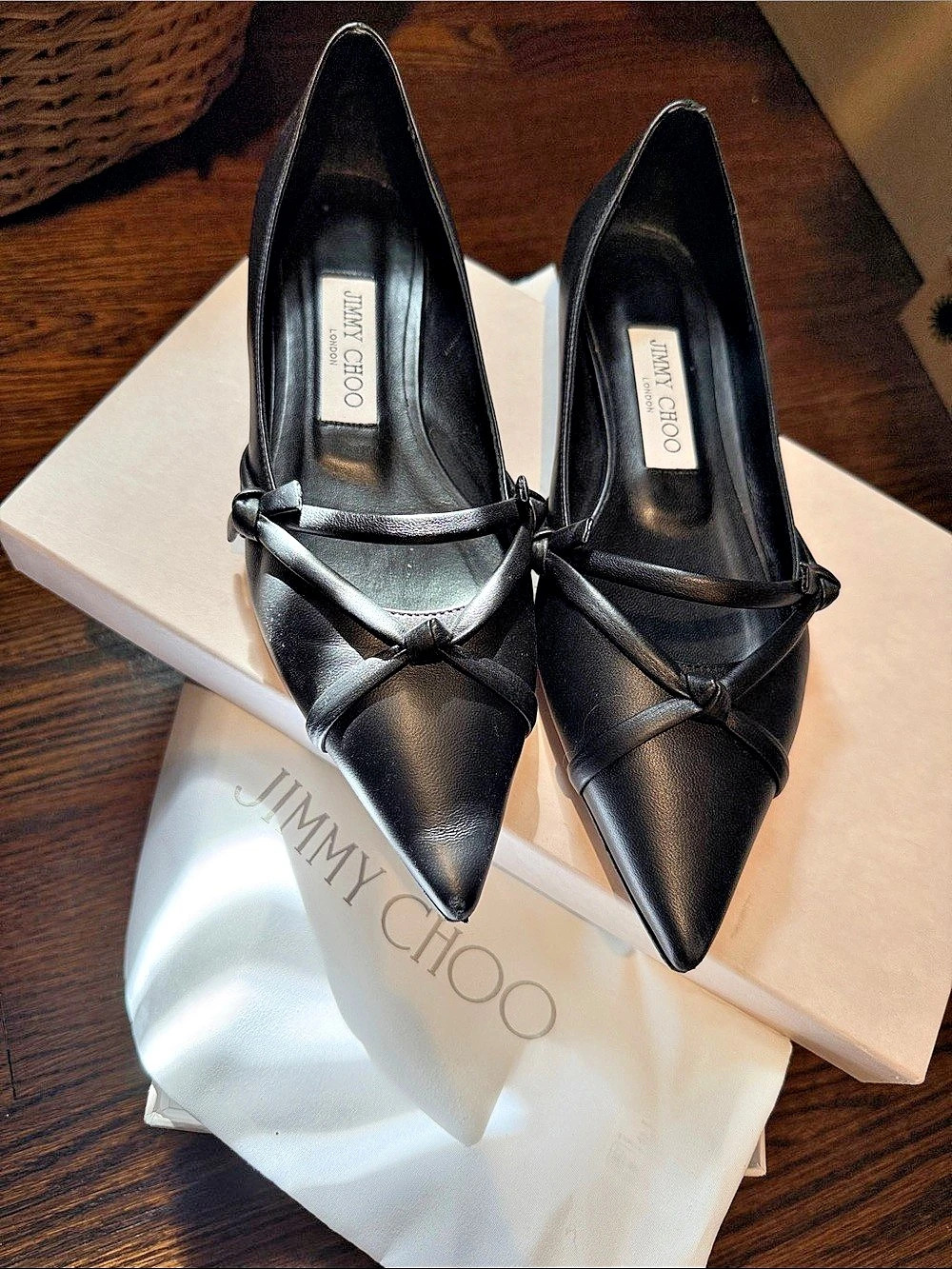 Jimmy Choo Black Pointed-Toe Bow Flats EU 37